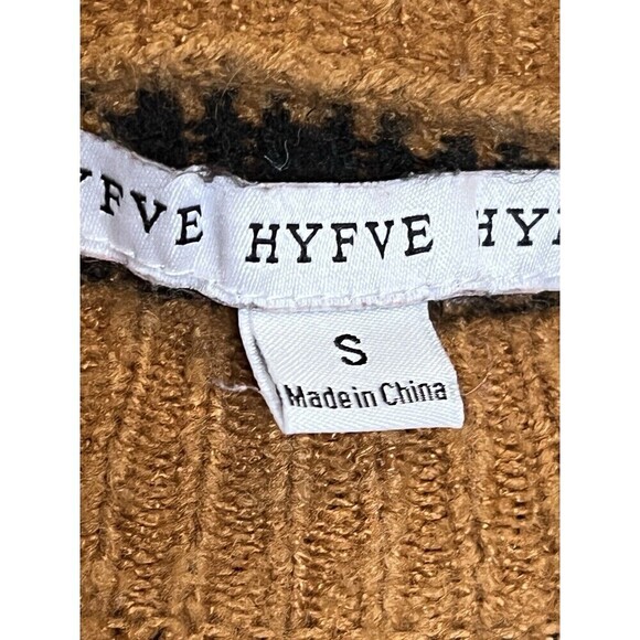 Hyfve Women’s Leopard Print Sweater Boxy Baggy Oversized Drop Shoulder S - Picture 6 of 8